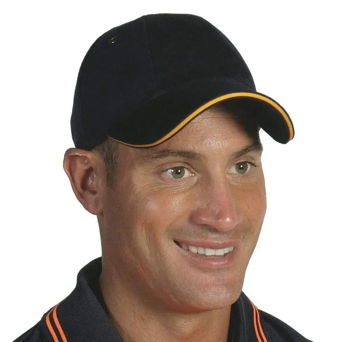 Dnc Workwear Sandwich Cotton Cap With Metal Buckle - H210 Metro Workwear.